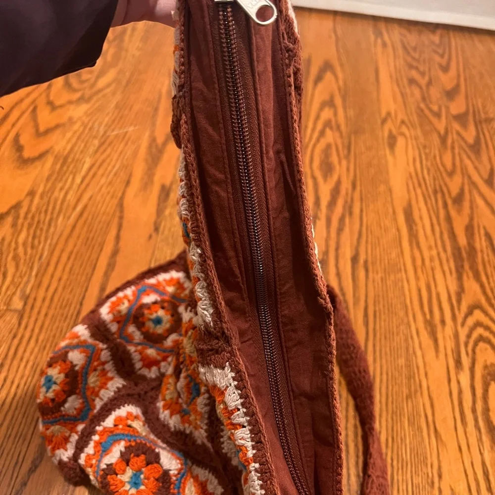 Free people handmade granny squares brown catch me crochet tote - Picture 2 of 5